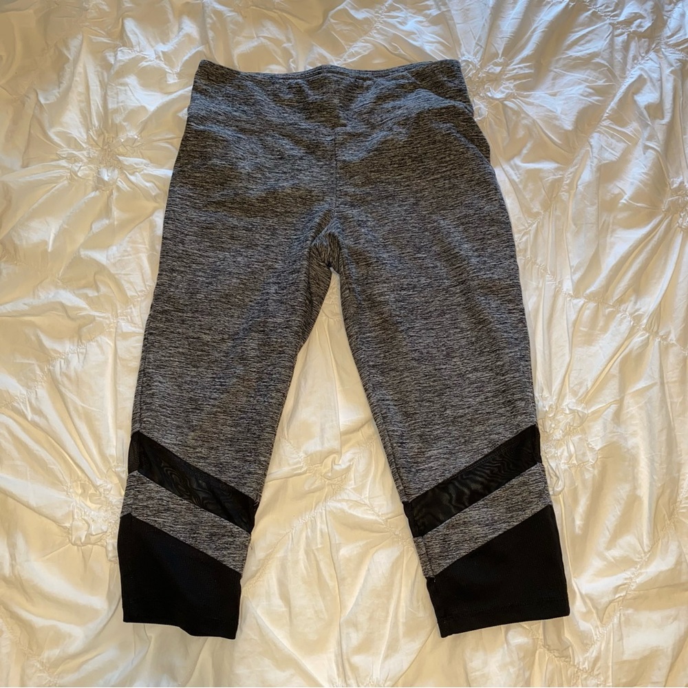 DONATED Light Heathered Grey and Black Mesh Striped Cropped Leggings Size L